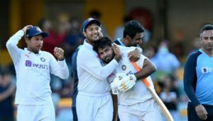Team India's historic Test win by touching the boundary of Panth's shot 2