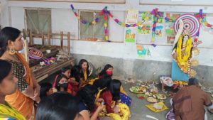 আজ সরস্বতী পূজো, বাগদেবীর আরাধনায় মেতেছে গোটা রাজ্য 1