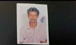 কান্দীতে হাইড্রেন থেকে এক মৎস্য ফেরিওয়ালার মৃতদেহ উদ্ধারের ঘটনায় চাঞ্চল্য 1